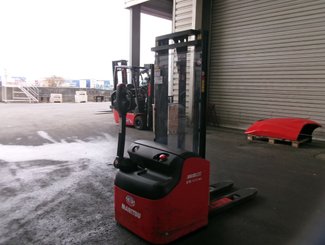 Gerbeur électrique Manitou ES 410 - 1