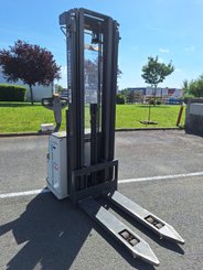 Gerbeur électrique Nissan PSH 160 - 2