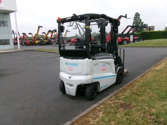 Chariot élévateur électrique UniCarriers MX25 - 2