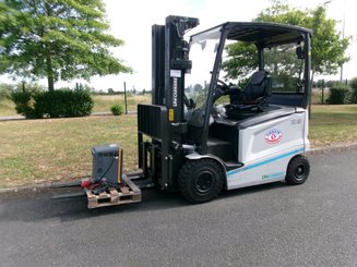 Chariot élévateur électrique UniCarriers MX25 - 1