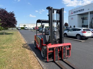 Chariot élévateur électrique Manitou ME 445 - 1