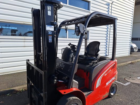 Chariot élévateur électrique Manitou ME 425 - 1