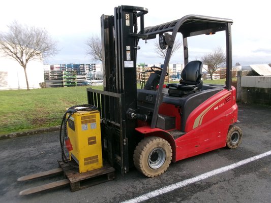 Chariot élévateur électrique Manitou ME430 - 1
