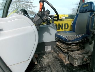 Chariot télescopique agricole New Holland TH 7.42 PLUS - 4