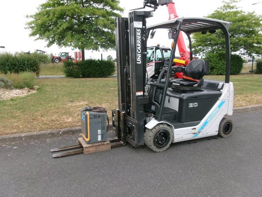 Chariot élévateur électrique UniCarriers TX4-20L - 1