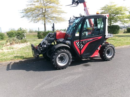 Chariot télescopique bâtiment Manitou ULM 415 H COMFORT - 1