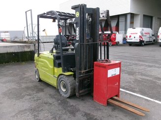 Chariot élévateur électrique Clark GEX25 - 3