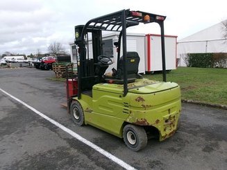 Chariot élévateur électrique Clark GEX25 - 1