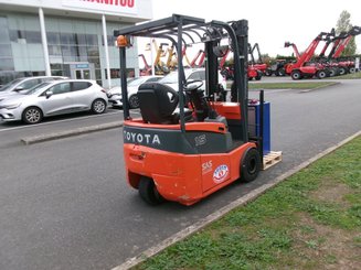 Chariot élévateur électrique Toyota 7FBEST15 - 2
