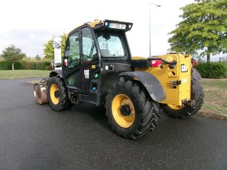 Chariot télescopique agricole Caterpillar TH 357 D - 1