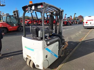 Chariot élévateur électrique UniCarriers TX3-15 - 2