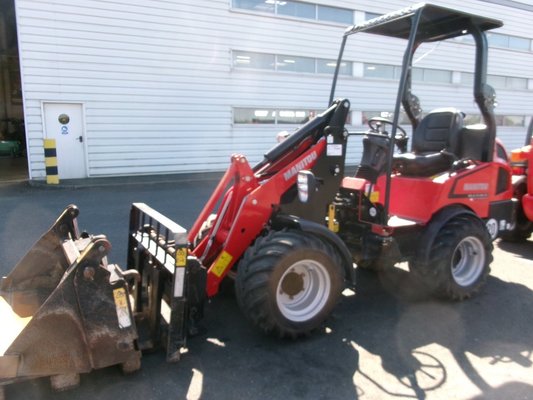 Chargeuse articulée Manitou MLA 3-35H - 1