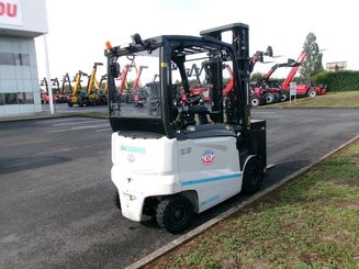 Chariot élévateur électrique UniCarriers MX25 - 2