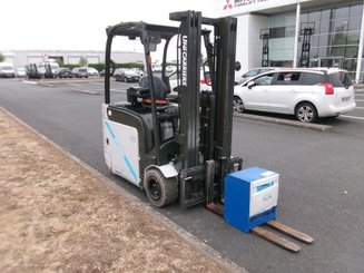 Chariot élévateur électrique UniCarriers TX3-18 - 1