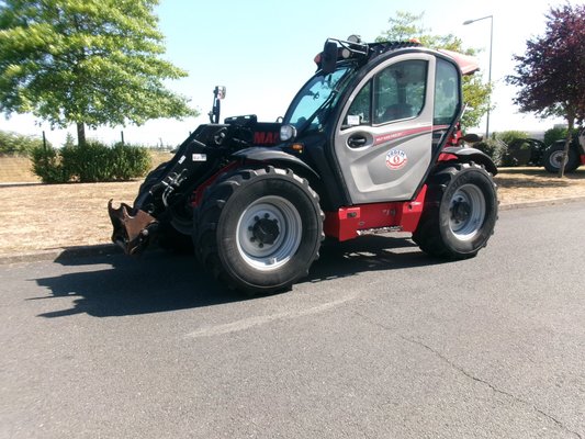 Chariot télescopique agricole Manitou MLT 635 140V+ PREMIUM - 1