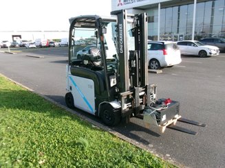 Chariot élévateur électrique UniCarriers TX4-16 - 3