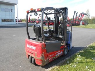 Chariot élévateur électrique Manitou ME 318 - 2